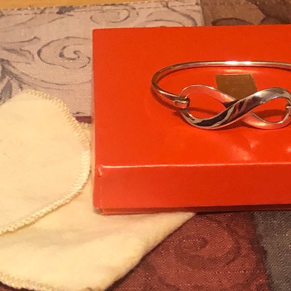 RETIRED BEAUTIFUL JAMES AVERY BOLD INFINITY BRACELET, SZ. L, 2 1/2, RARE & HTF - Picture 3 of 5